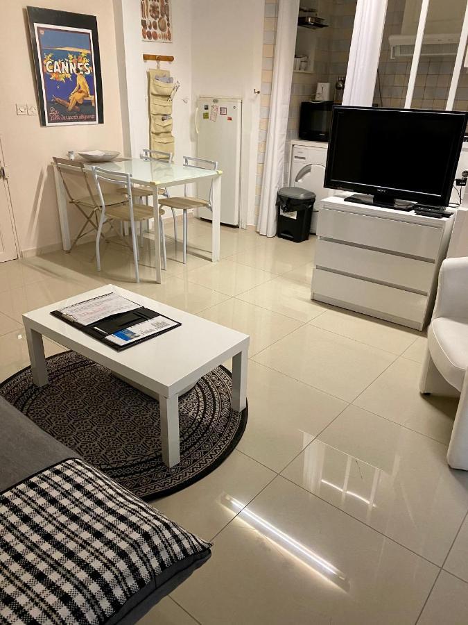 Appartement 2 Chambres - Suquet, Terrasse Et Parking Cannes Ngoại thất bức ảnh